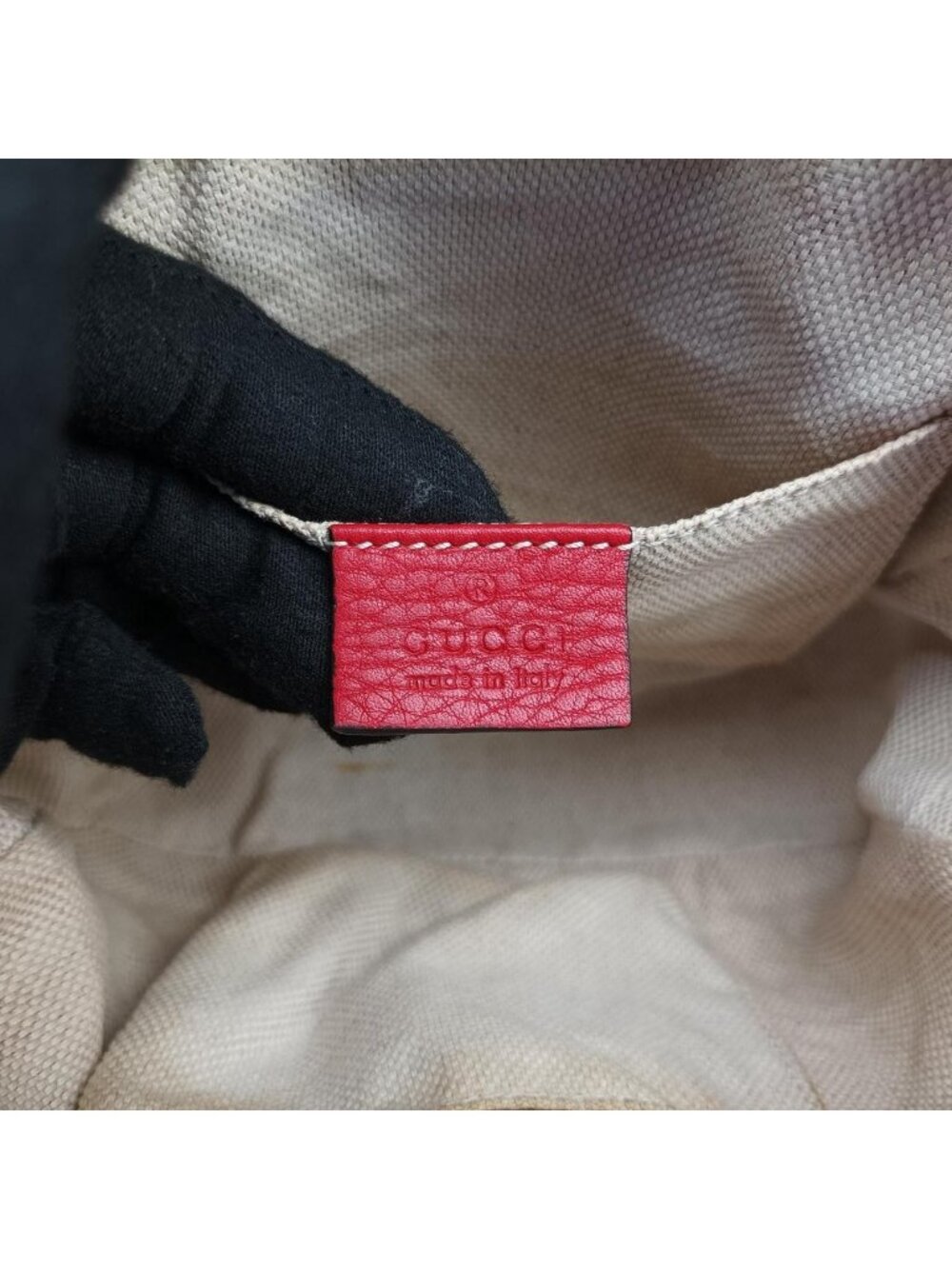 Gucci Soho Red Leather Shoulder - Picture 10 of 15